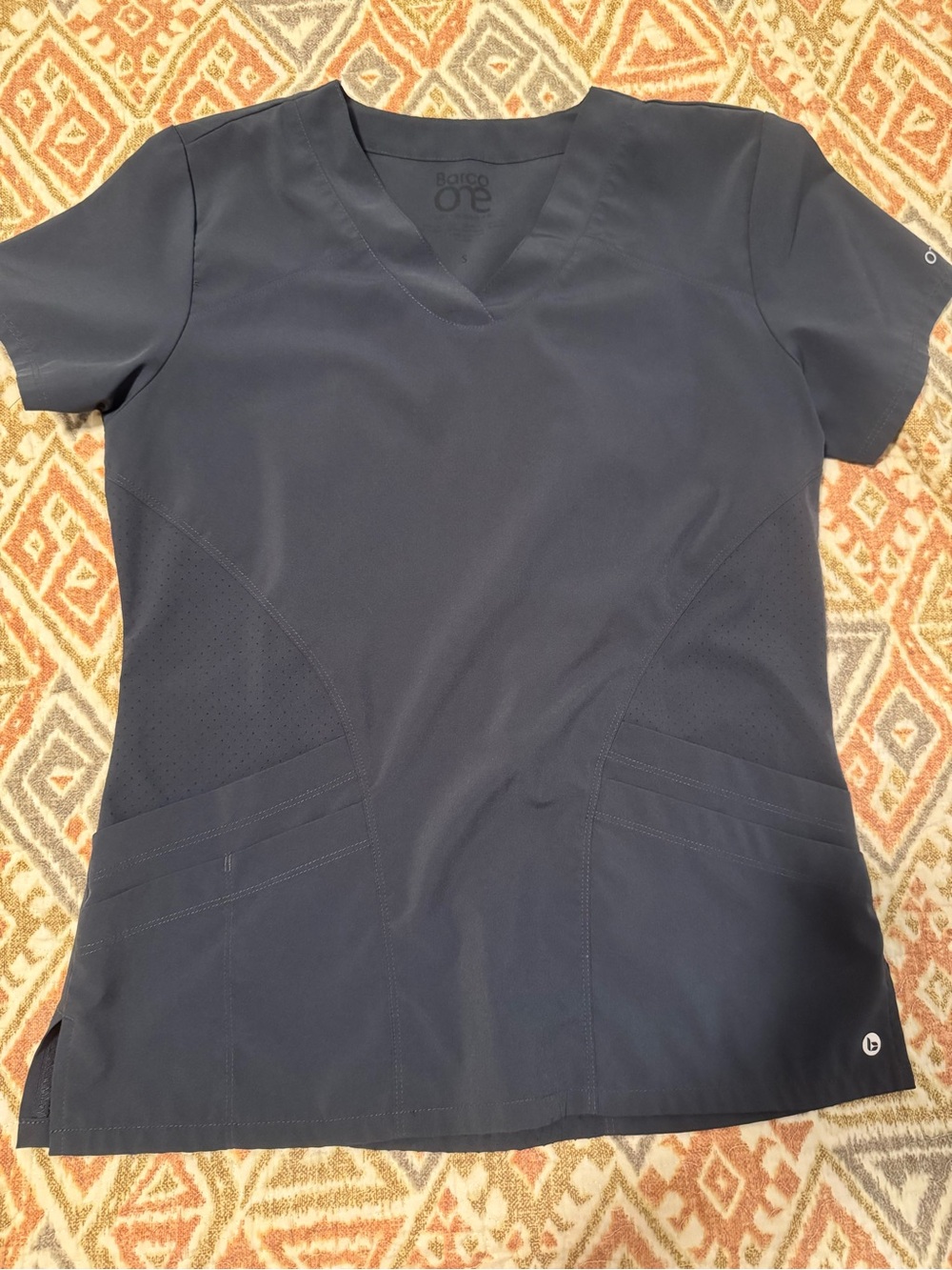 Barco One Scrub Set - Picture 4 of 6